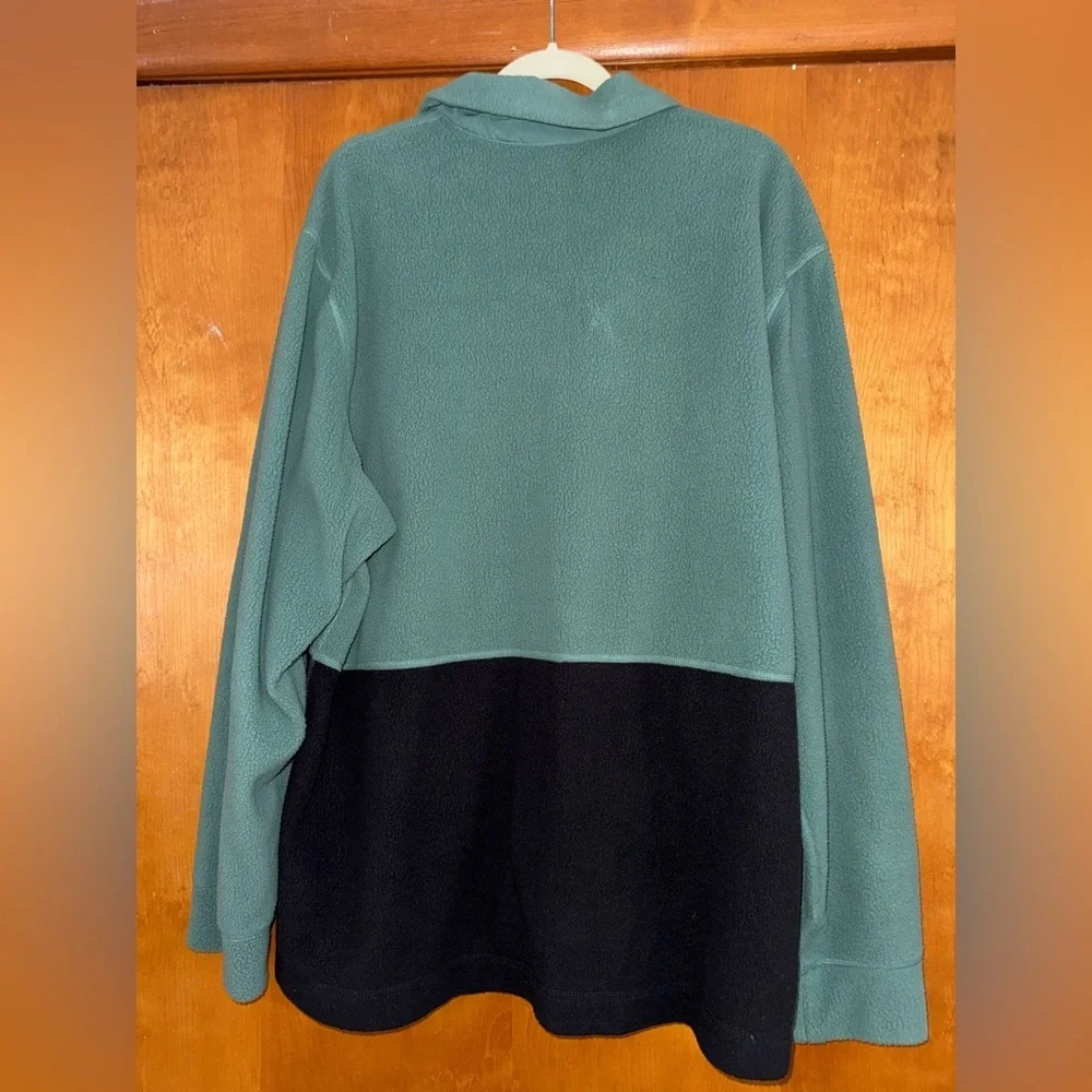 The North Face Two Tone Green Black Fleece Jacket Men’s XL